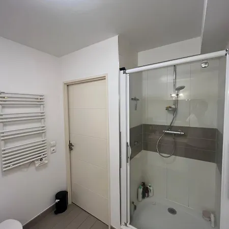 Lägenhet Spacieux Et Moderne *